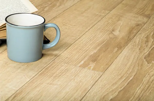 Parchet laminat Alsapan Solid Medium Canaries Oak 12 mm, clasa trafic AC6, bizotat 4V 5G