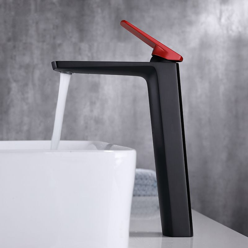 Baterie inalta lavoar Lago negru mat maner rosu