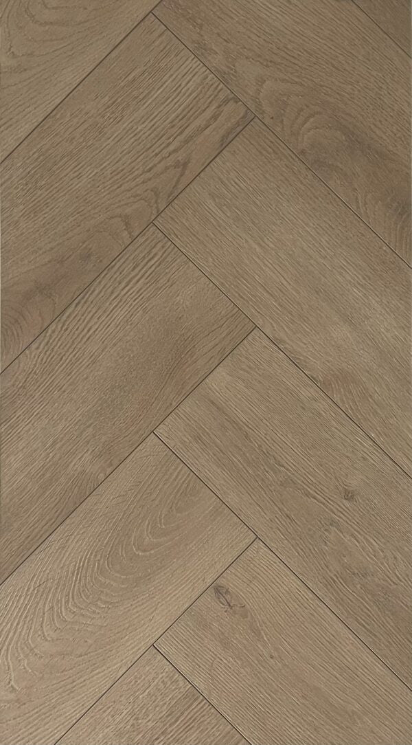 Parchet laminat Alsapan Elegant Herringbone Calisson Oak 8 mm, clasa trafic AC5, bizotat 4V X-lock