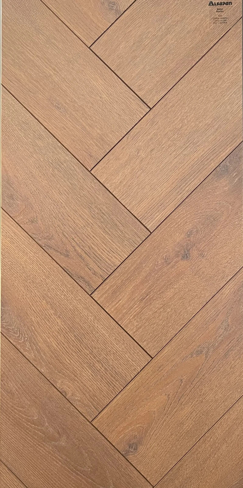 Parchet laminat Alsapan Herringbone Chestnut Oak 12 mm, clasa trafic AC6, bizotat 4V 5G