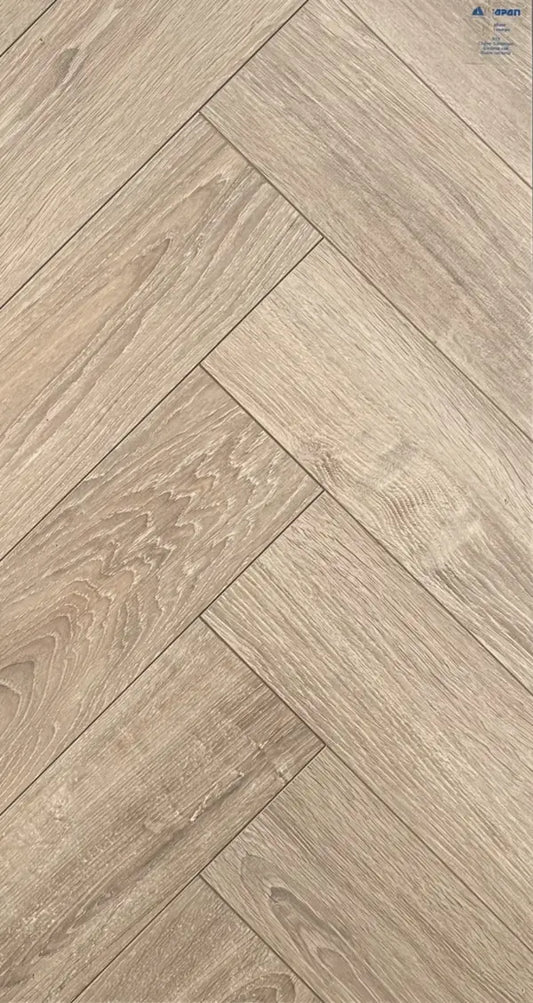 Parchet laminat Alsapan Herringbone Sardinia Oak 12 mm, clasa trafic AC6, bizotat 4V 5G